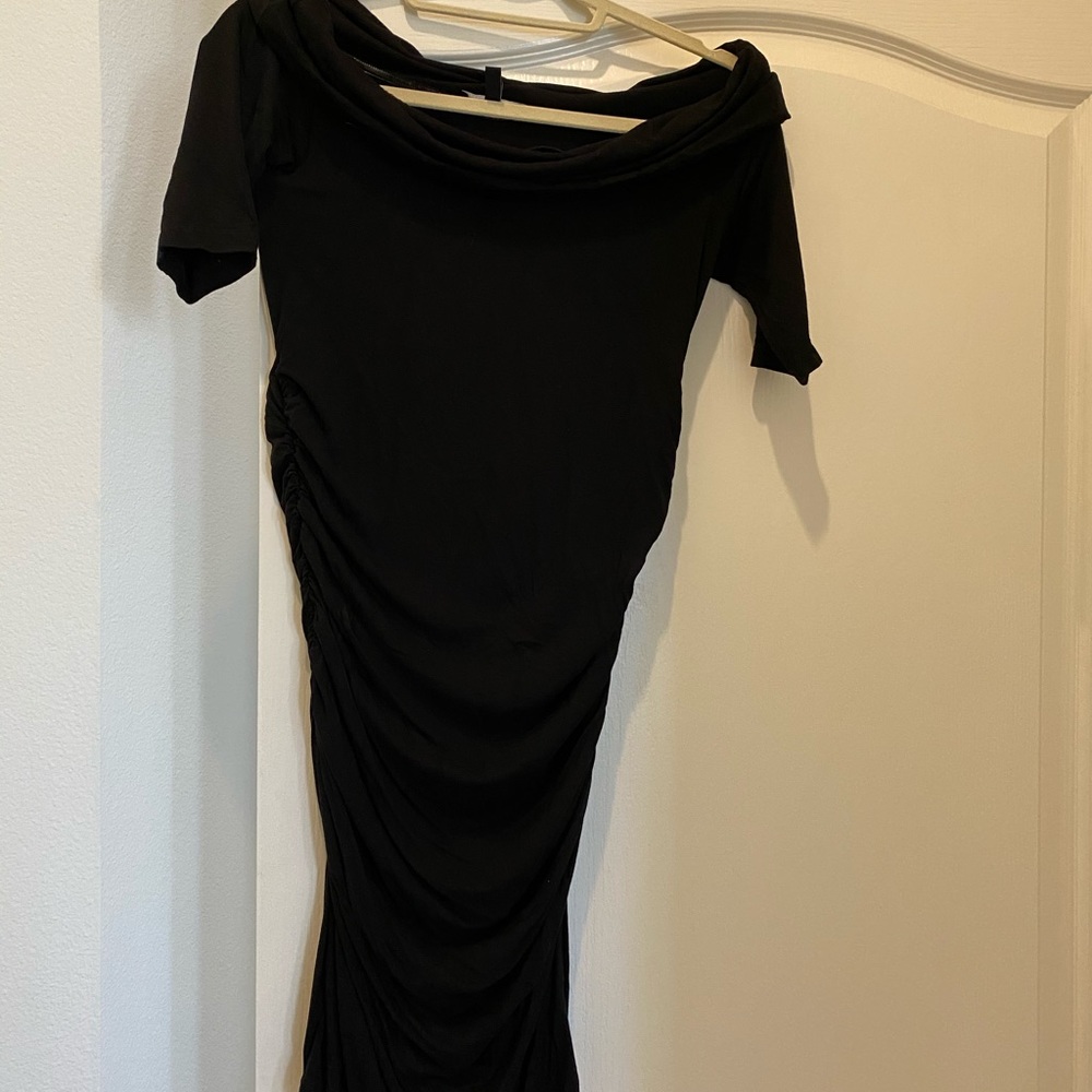 Isabella Oliver-maternity-off shoulder dress